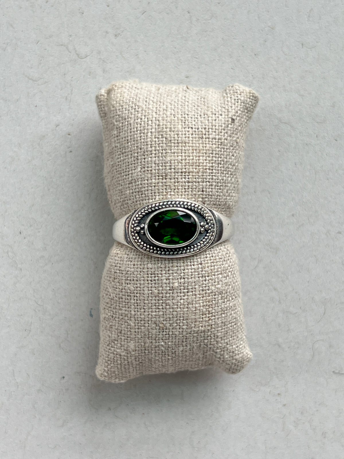 MOSS RING