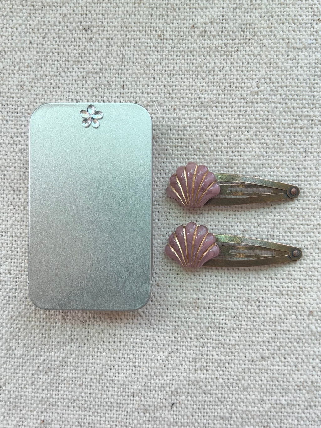 Vintage Seashell Hair Clip Set In Dusty Pink