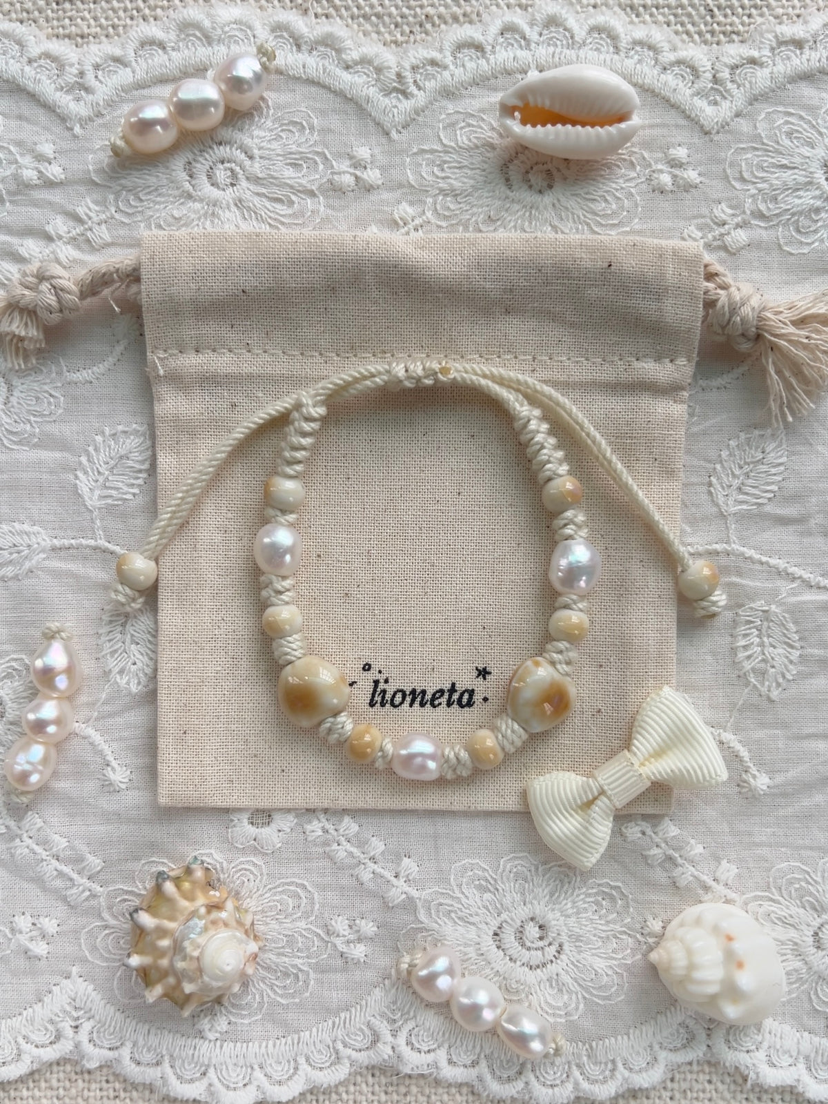 Heartlace Bracelet