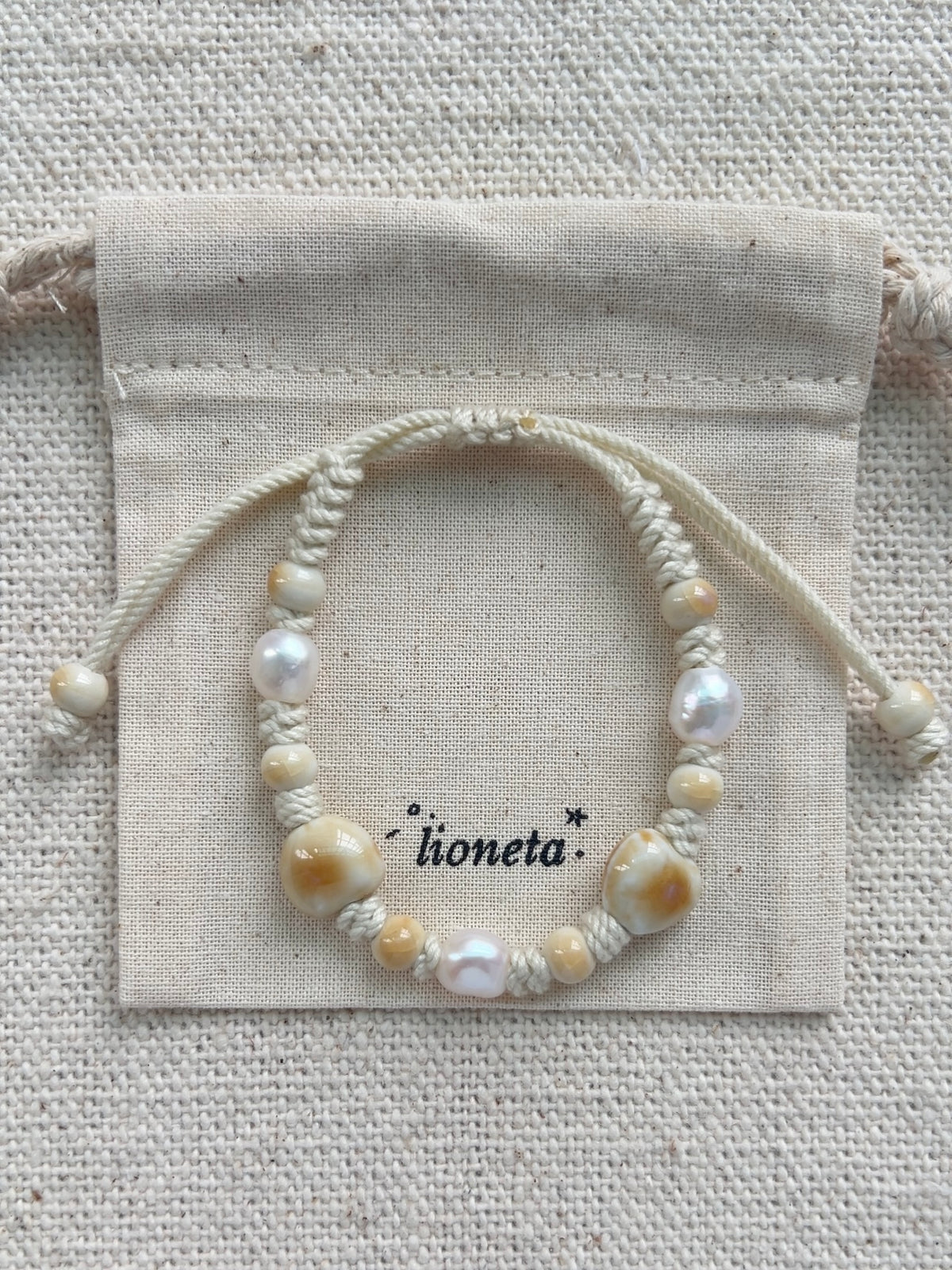 Heartlace Bracelet