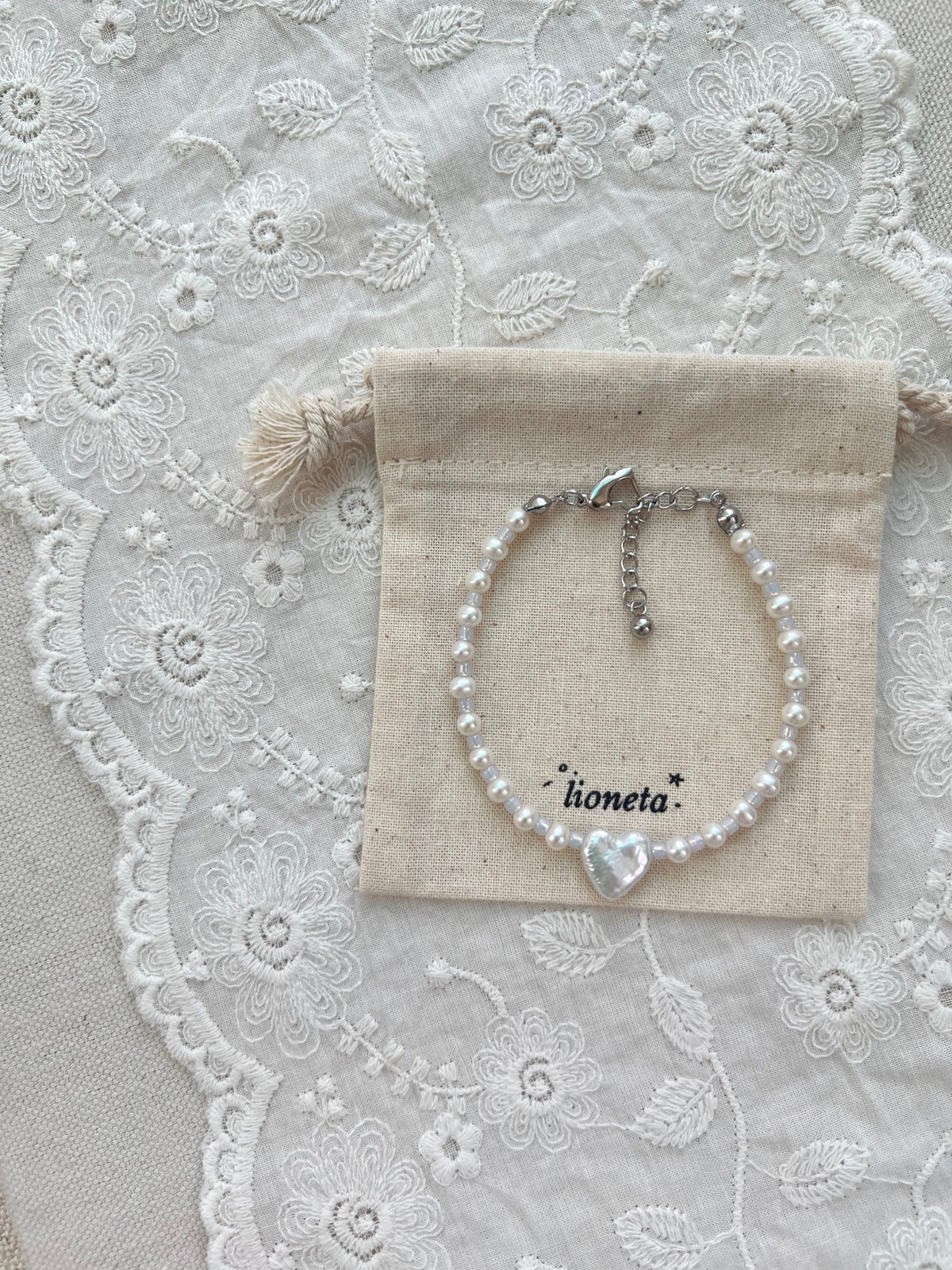 Anya Pearl Bracelet