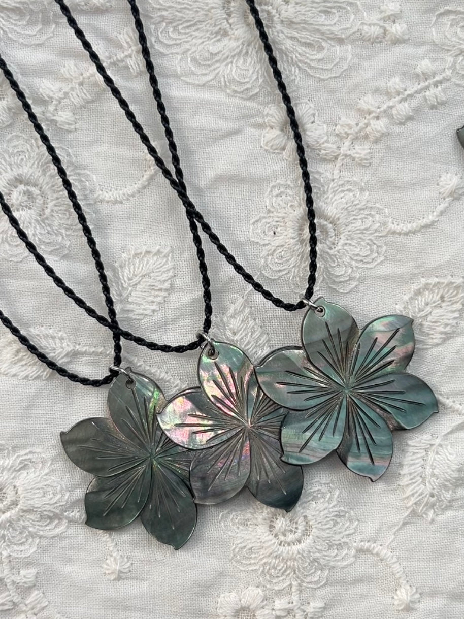 Black Lily Necklace