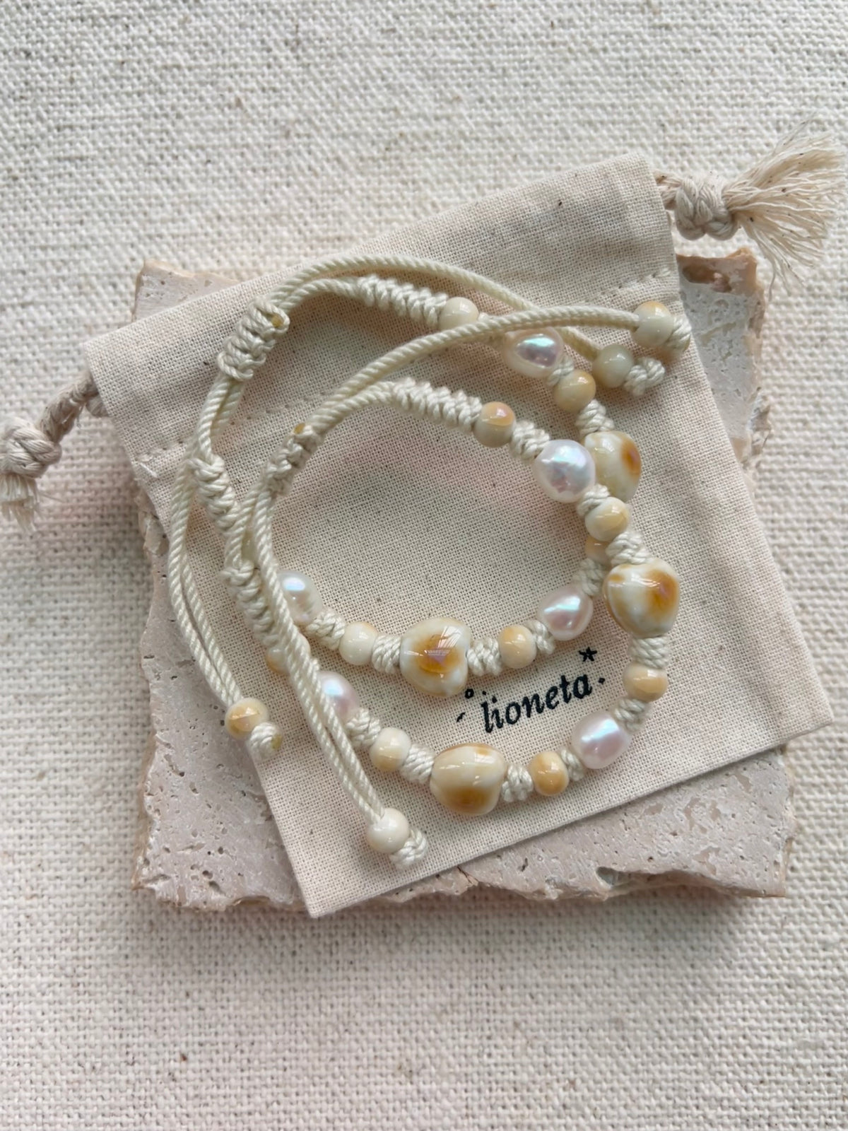 Heartlace Bracelet