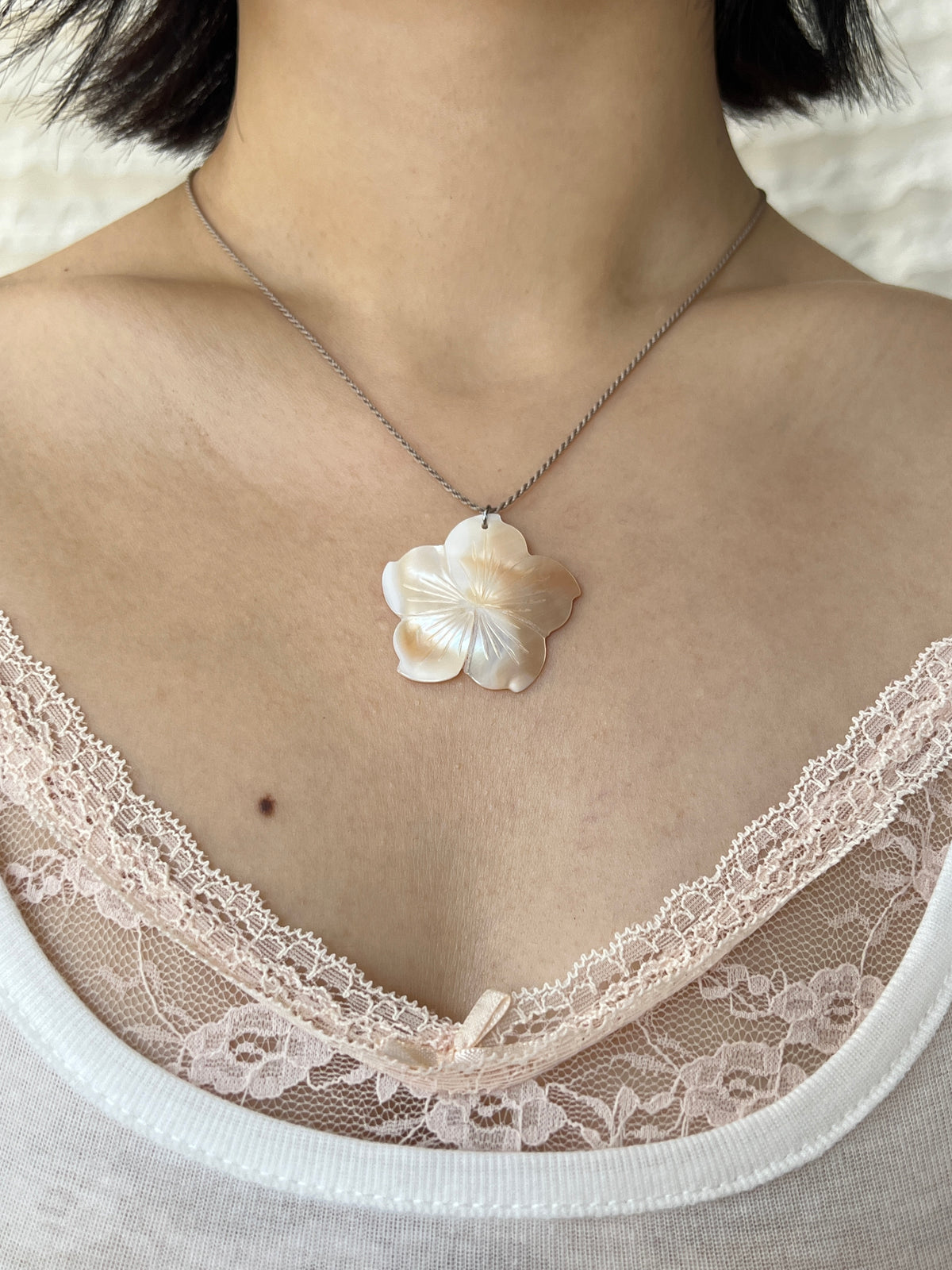 Warm Hibiscus Necklace
