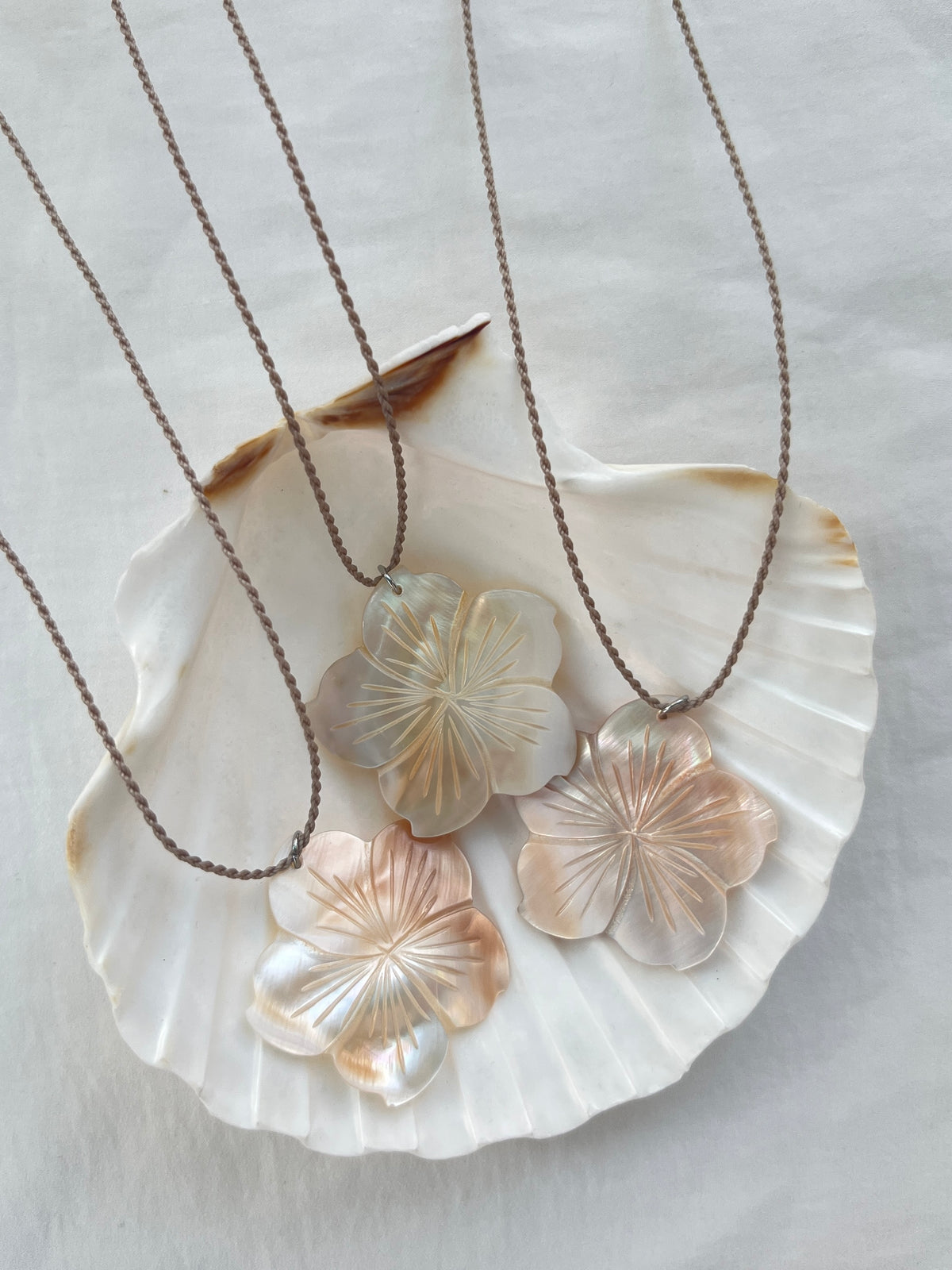 Warm Hibiscus Necklace