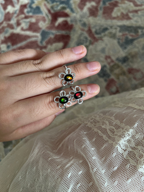 Ammolite Flower Ring