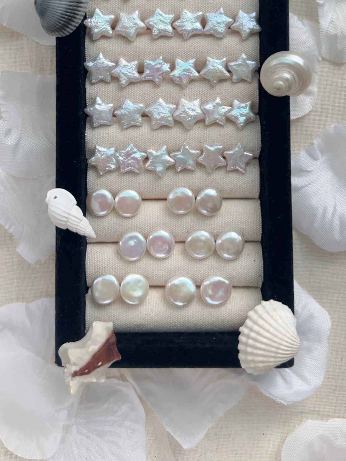 Button Pearl Studs