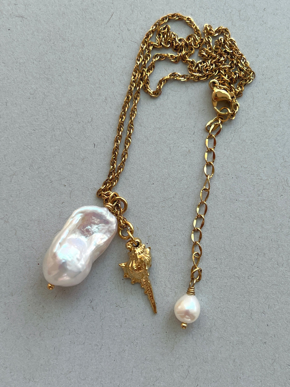 Prima Pearl Necklace
