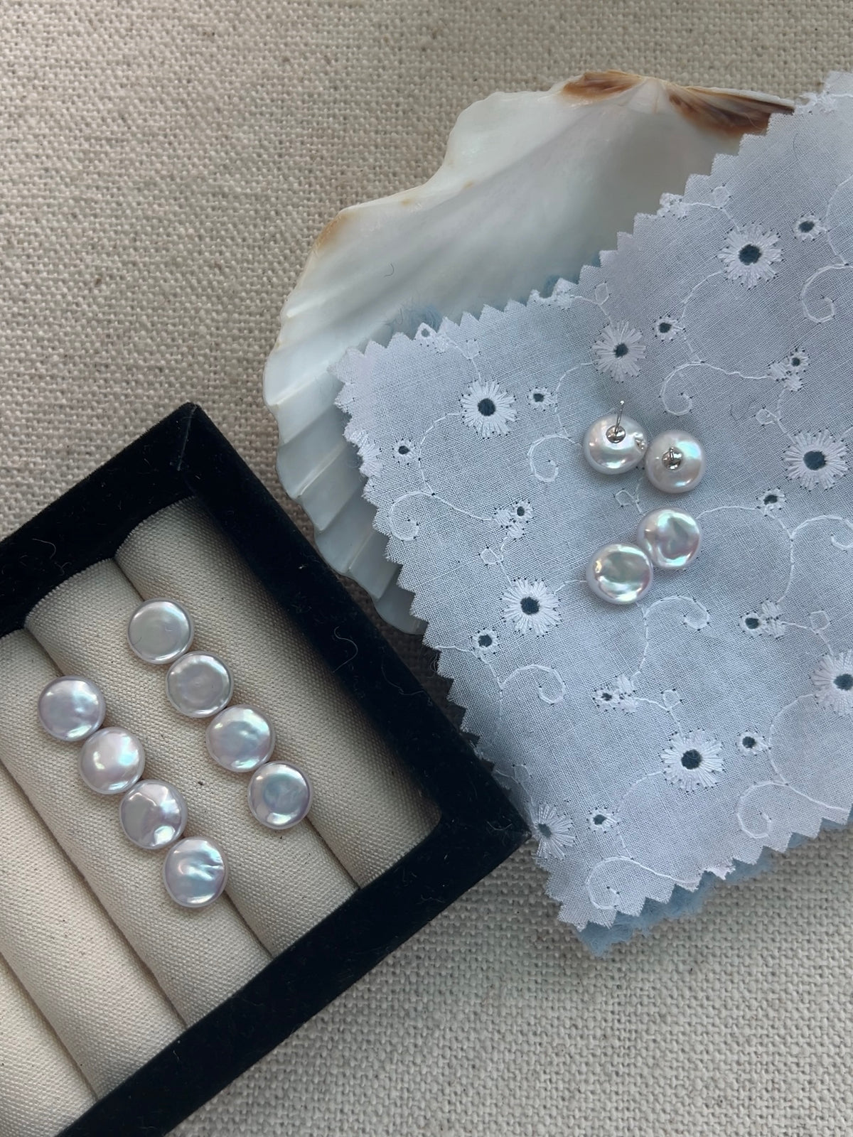 Button Pearl Studs