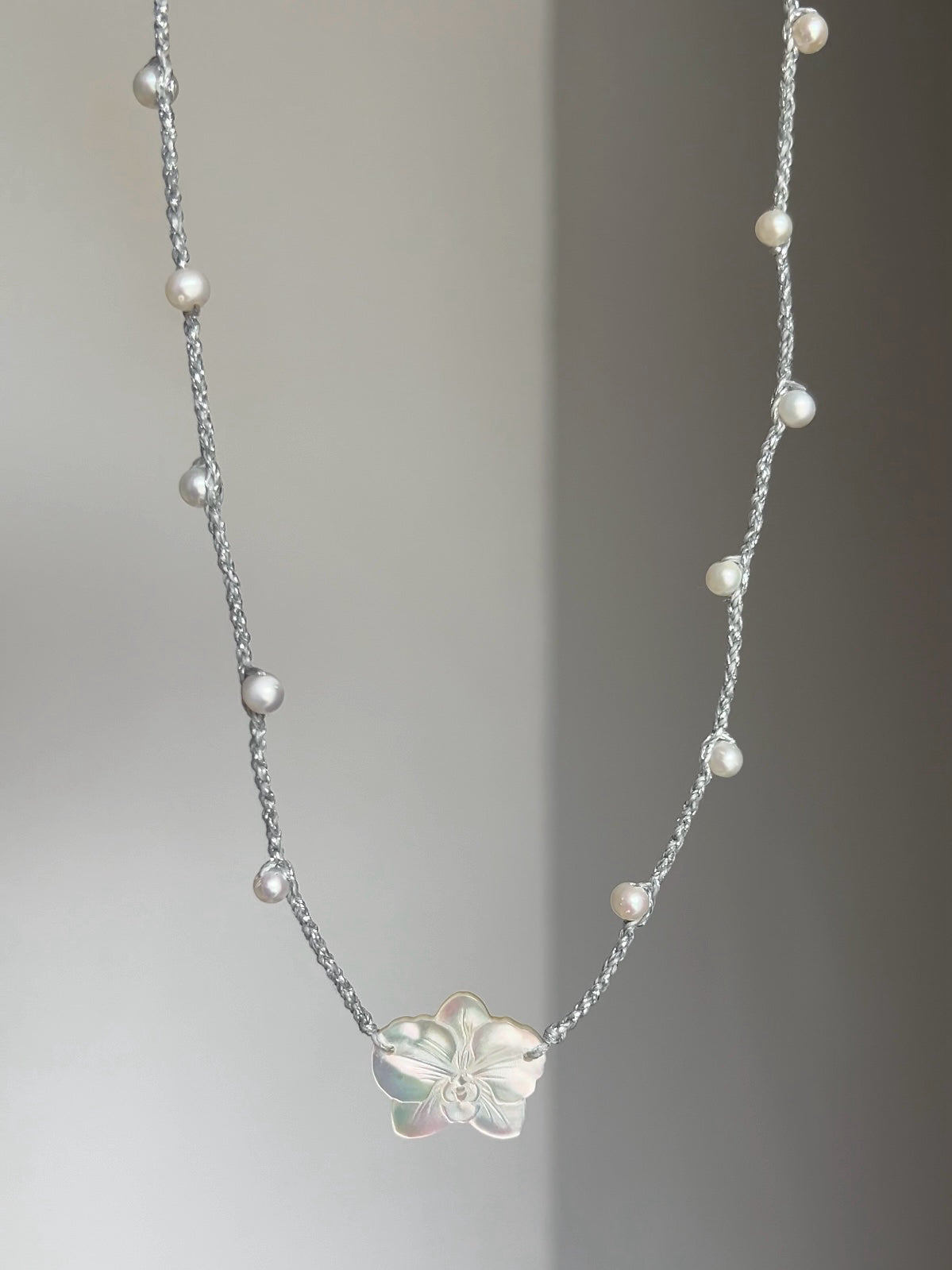 Orchid Choker